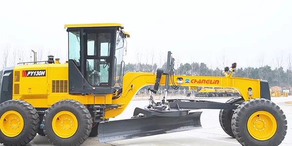 Автогрейдер PY130H