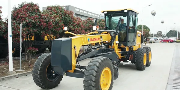 Автогрейдер PY220H