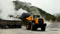 Фронтальный погрузчик ZL60H для загрузки грузовиков