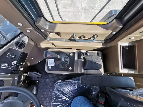 Фронтальный погрузчик ZL60H
