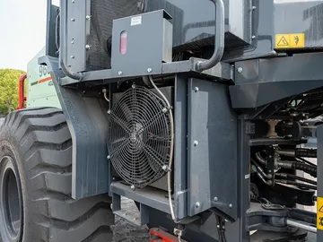 Фронтальный погрузчик ZL60EV