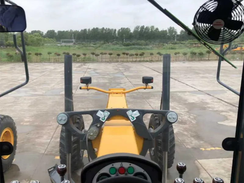 Автогрейдер PY260T