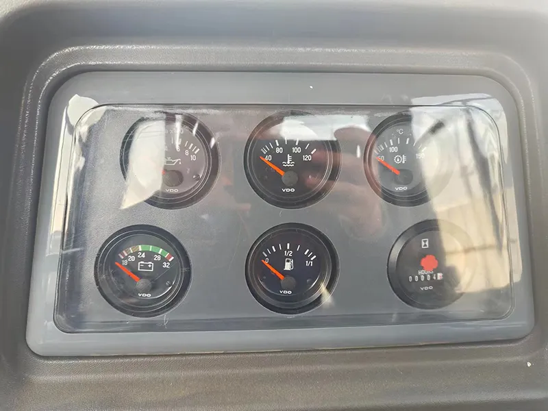 Гусеничный бульдозер YD160