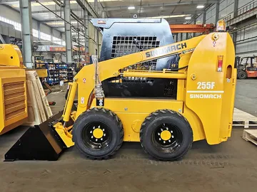 Колесный мини погрузчик 255F/265F