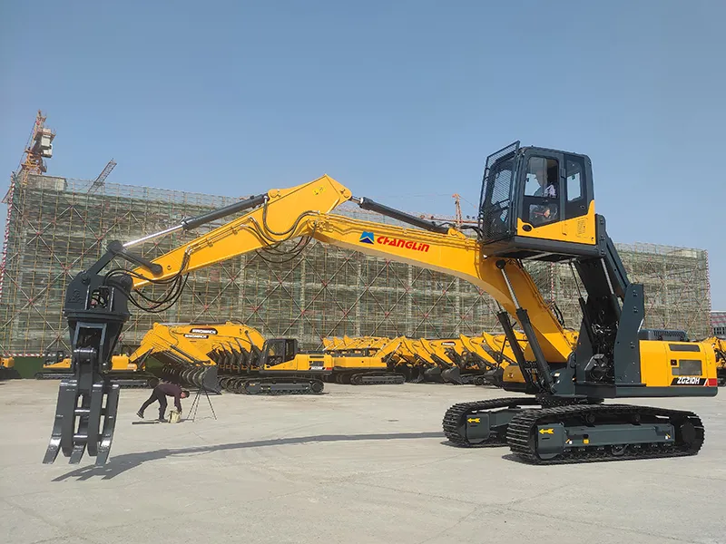 Экскаватор с грейферным захватом ZG210H
